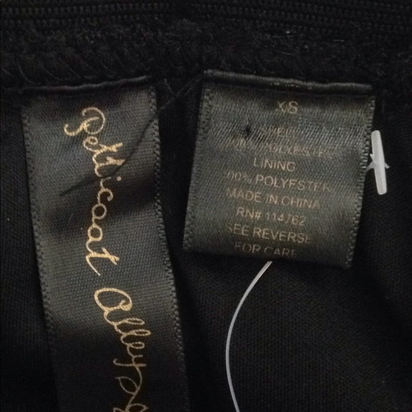 *NWOT Petticoat Ally skirt - Picture 3 of 5